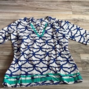 Like New Vineyard Vines Whale Tail Tunic